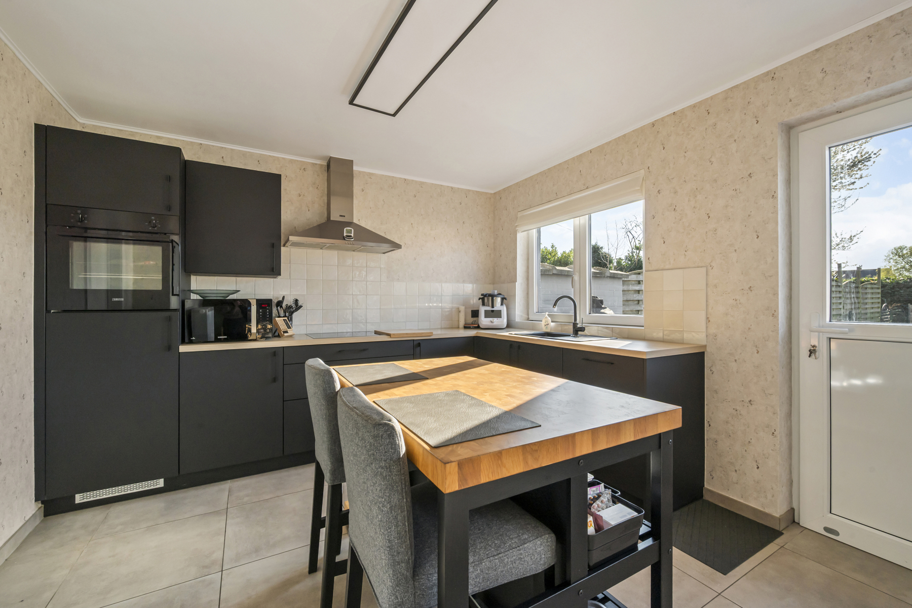 Instapklare halfopen woning (EPC B) met garage en zwembad - foto 3