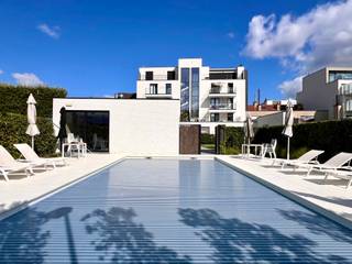 Recent TOPGELEGEN leuk gelijkvloers APPARTEMENT met 2 SLK en TERRAS + omheind TUINTJE. De residentie is voorzien van een gemeenschappelijk...