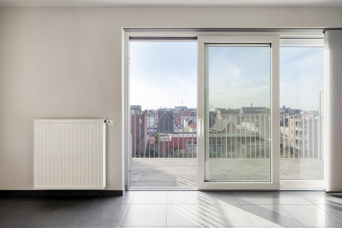 Lichtrijk hoekappartement met open zicht te Gent - foto 4