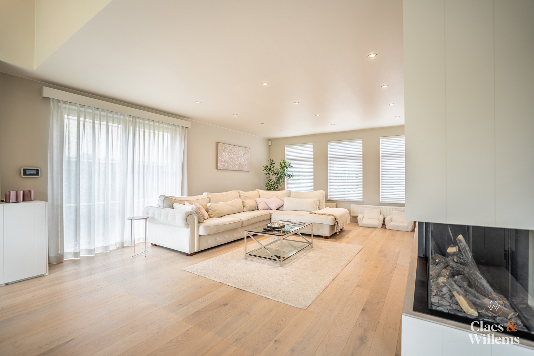 Ruime villa te koop in Dilbeek vrij beroep/ kangoeroewonen - foto 4