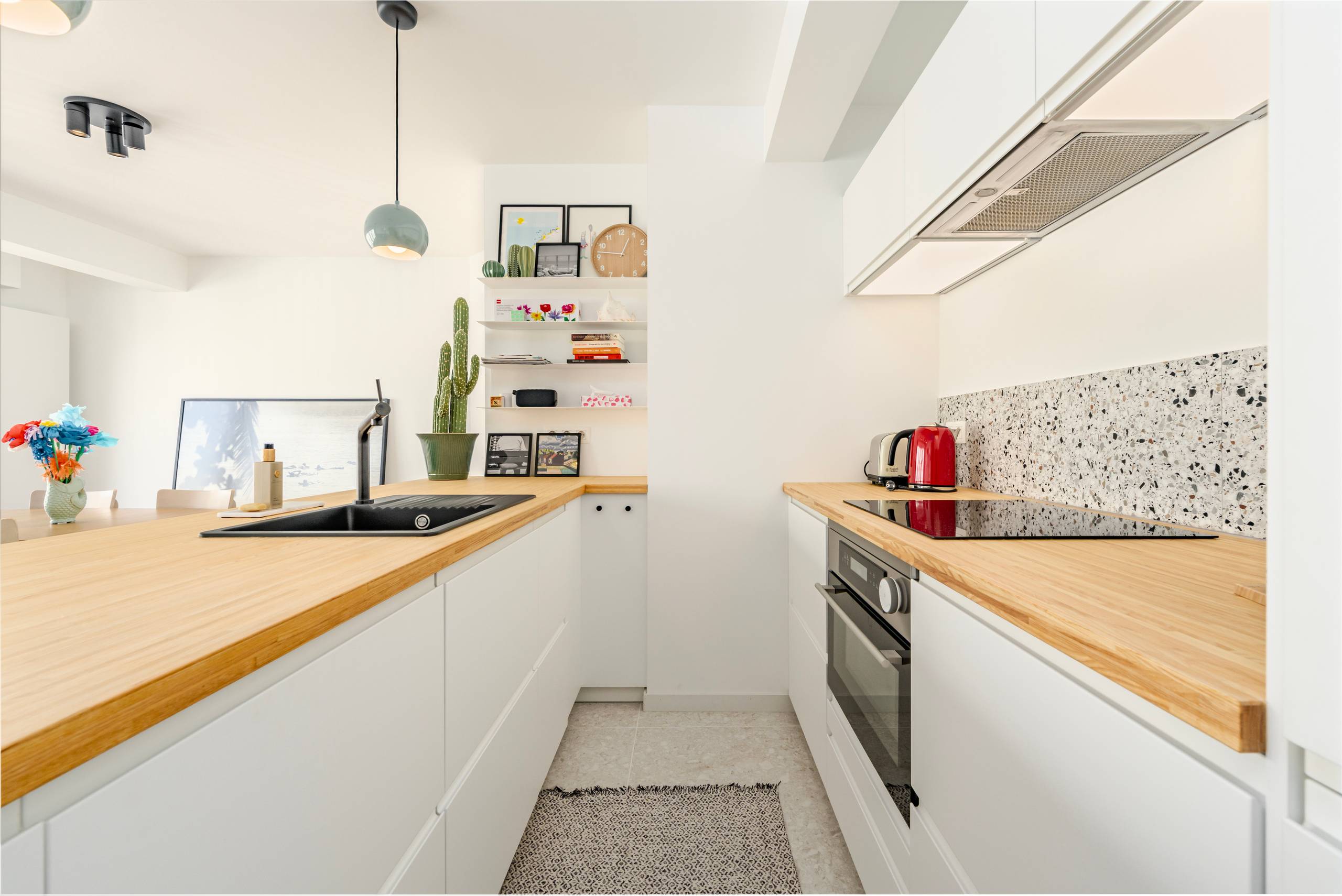 Gerenoveerd appartement met zeezicht te koop in Oostende - foto 4