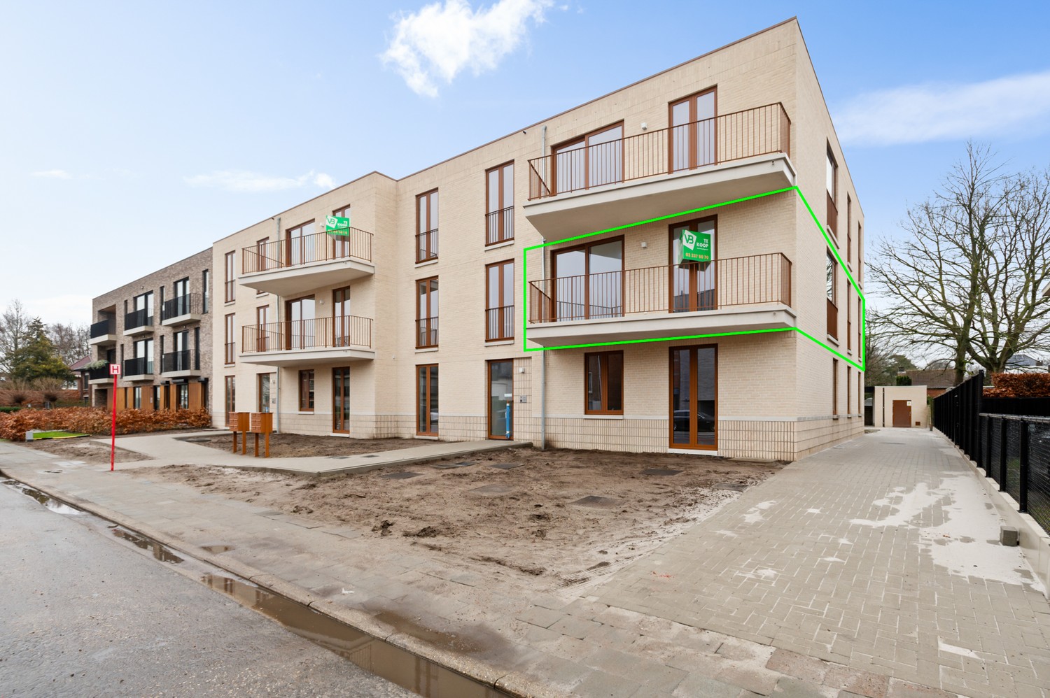 Apartment for sale in Brasschaat with 2 bedrooms - photo 2