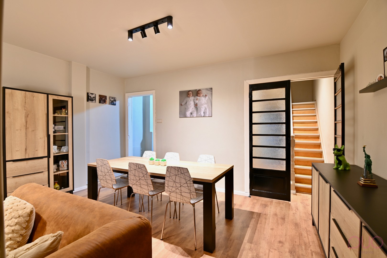 Instapklare woning in hartje Sint-Truiden met gezellige stadstuin en garage - foto 3