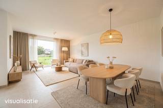 <p><strong>De Nachtegaal – Landelijk en energiezuinig wonen in Mol-Millegem</strong></p>
<p>Ontdek De Nachtegaal, een kleinschalig nieuwbouwproject met vier woningen in de Nachtegaalstraat in Mol-Millegem. De woningen combineren een landelijke uitstraling met hedendaags wooncomfort. De tijdloze architectuur en verzorgde afwerking zorgen voor een warm en uitnodigend geheel. Dankzij de ligging in een rustige woonwijk, nabij het centrum van Mol, geniet u hier van een aangename woonomgeving met alle dagelijkse voorzieningen binnen handbereik.<br /><br /></p>
<strong>Lot 1 - Nachtegaalstraat 15<br /><br /></strong>Deze halfopen nieuwbouwwoning biedt u de mogelijkheid om de afwerking nog volledig naar eigen smaak te bepalen. Voor de keuken, badkamer, vloeren en binnendeuren zijn reeds afwerkingsbugetten voorzien, waardoor u de woning kan inrichten volgens uw persoonlijke wensen. <br /><br />De woning beschikt over een lichtrijke leefruimte met open keuken, drie slaapkamers en een badkamer op de eerste verdieping. De ruime zolderverdieping biedt bovendien de mogelijkheid om eventueel een vierde slaapkamer te creëren. <br /><br />Met een perceeloppervlakte van 429m², een aangename tuin en een inpandige garage combineert deze woning ruimte en comfort met de vrijheid om er uw eigen thuis van te maken.<br /><br /><strong><strong>Troeven:<br /></strong></strong>- halfopen nieuwbouwwoning <br />- drie slaapkamers, met mogelijkheid tot een vierde slaapkamer<br />- inpandige garage <br />- aangename tuin <br />- vrije materiaalkeuze binnen de voorziene afwerkingsbudgetten<br />- energiezuinig dankzij: warmtepomp, vloerverwarming en zonnepanelen <br />- mogelijkheid tot aankoop aan het verlaagde btw-tarief van 6%, mits voldaan aan de wettelijke voorwaarden<br /><br /><strong></strong>