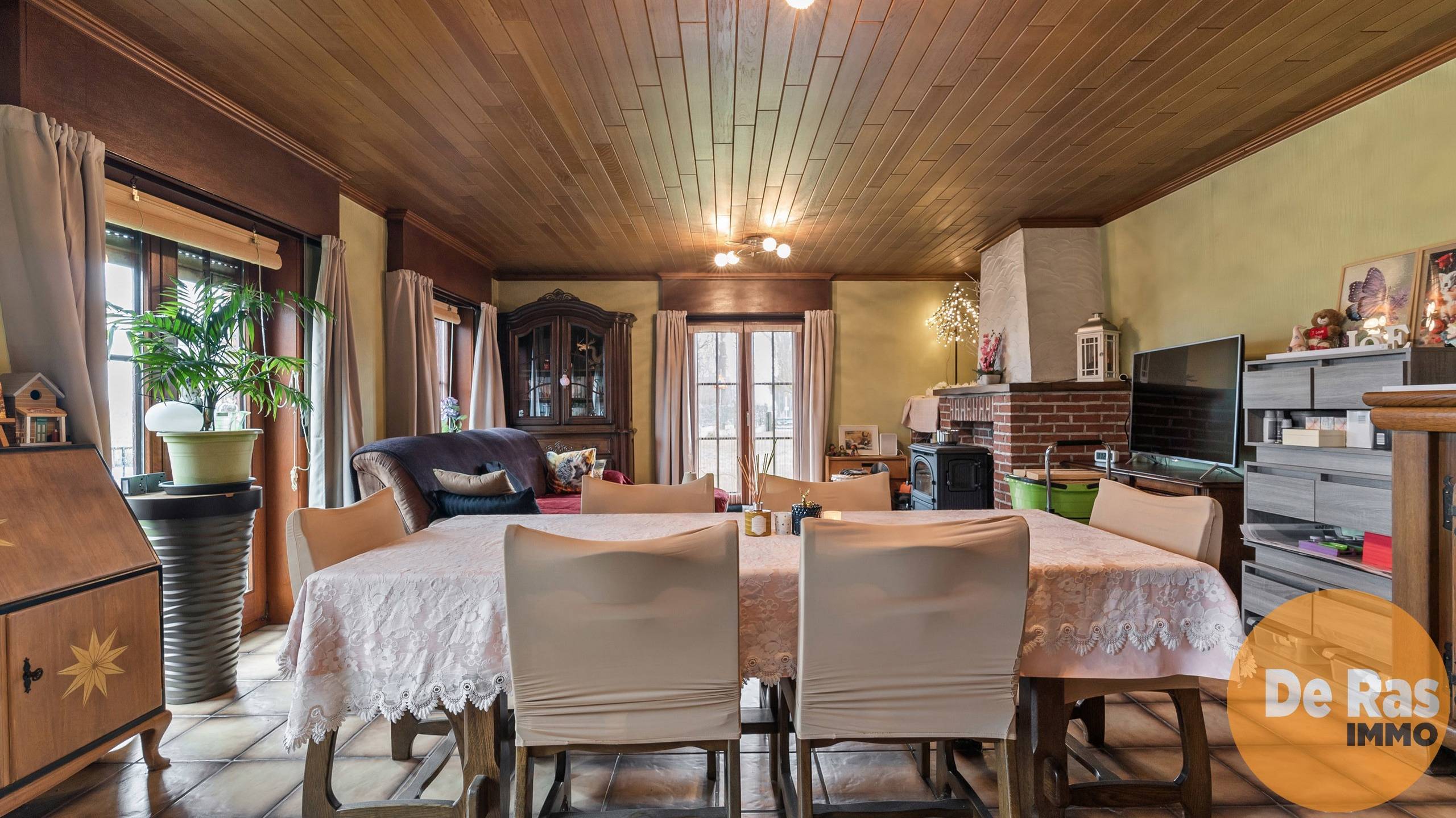 LOKEREN - Te renoveren woning met 2 slpks, garage en tuin - foto 3