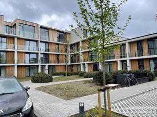 energie zuinig gemeubeld appartement rustig gelegen in een binnen gebied vanaf 1 juni 2026 beschikbaar , indeling: zeer lichte en ruime living...