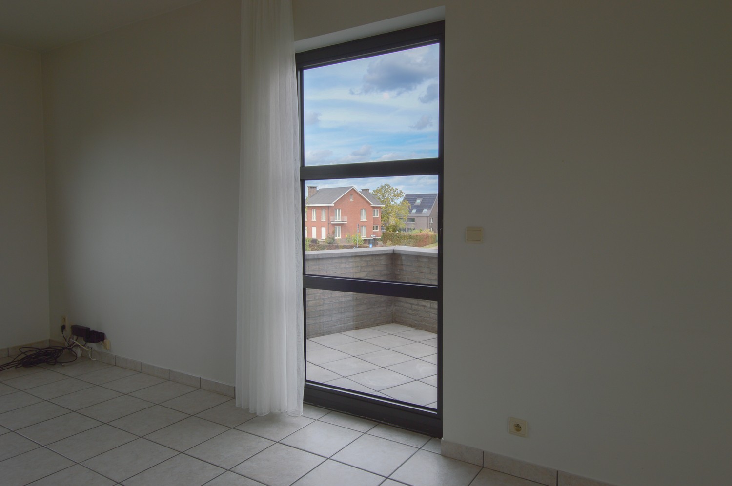 Ruime duplex (2 slpks) met 3 terrassen en aparte toegang in kleinschalige residentie. - foto 5