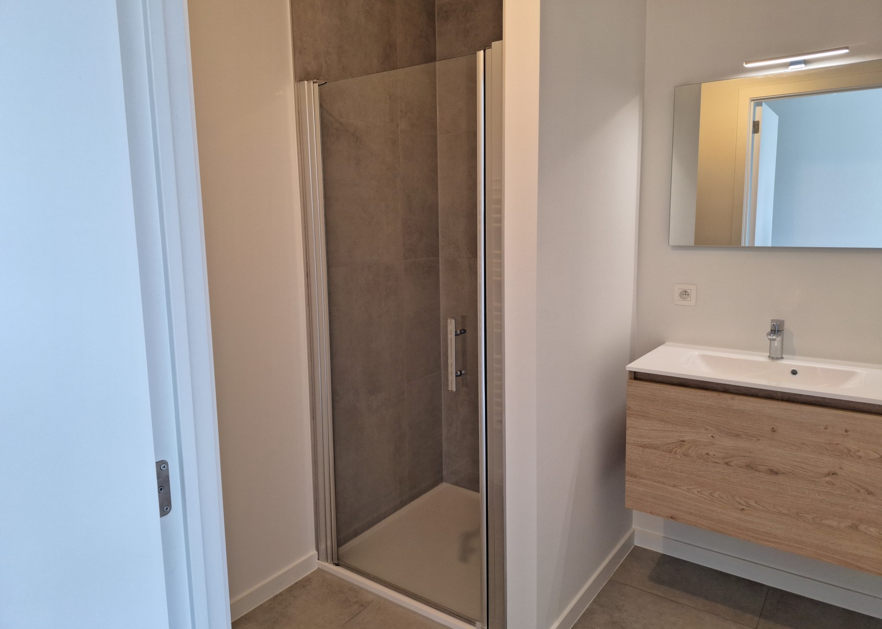 App. K11.505 op de 5de verdieping met 2 slpk. en terras in Quartier Bleu! - foto 4