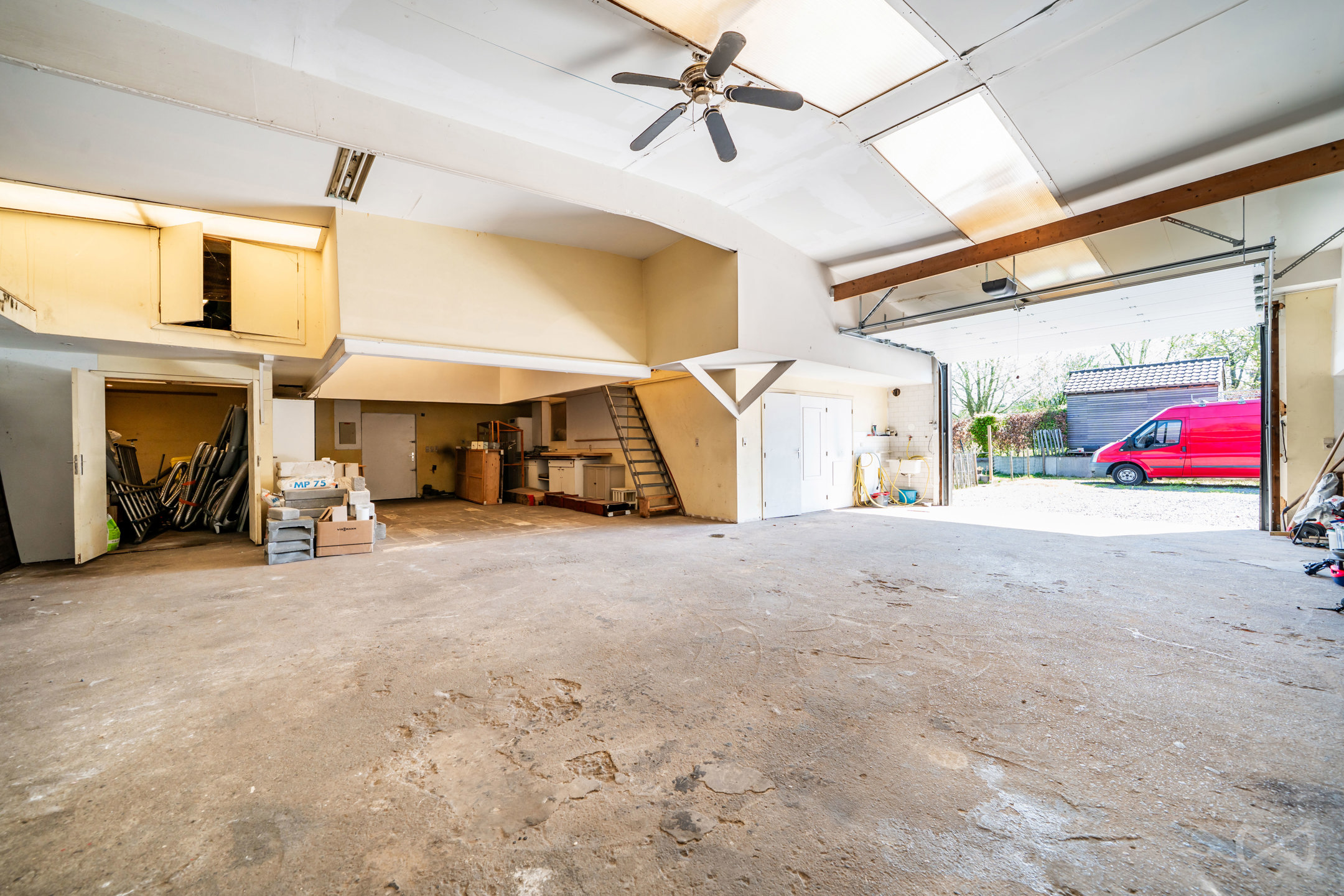 Commercial à vendre à Villers-La-Ville - photo 2