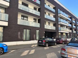 Op zoek naar een gezellig appartement in het bruisend hart van Brussel? Dan is dit de plek voor jou; dit moderne 1 slaapkamerappartement biedt...
