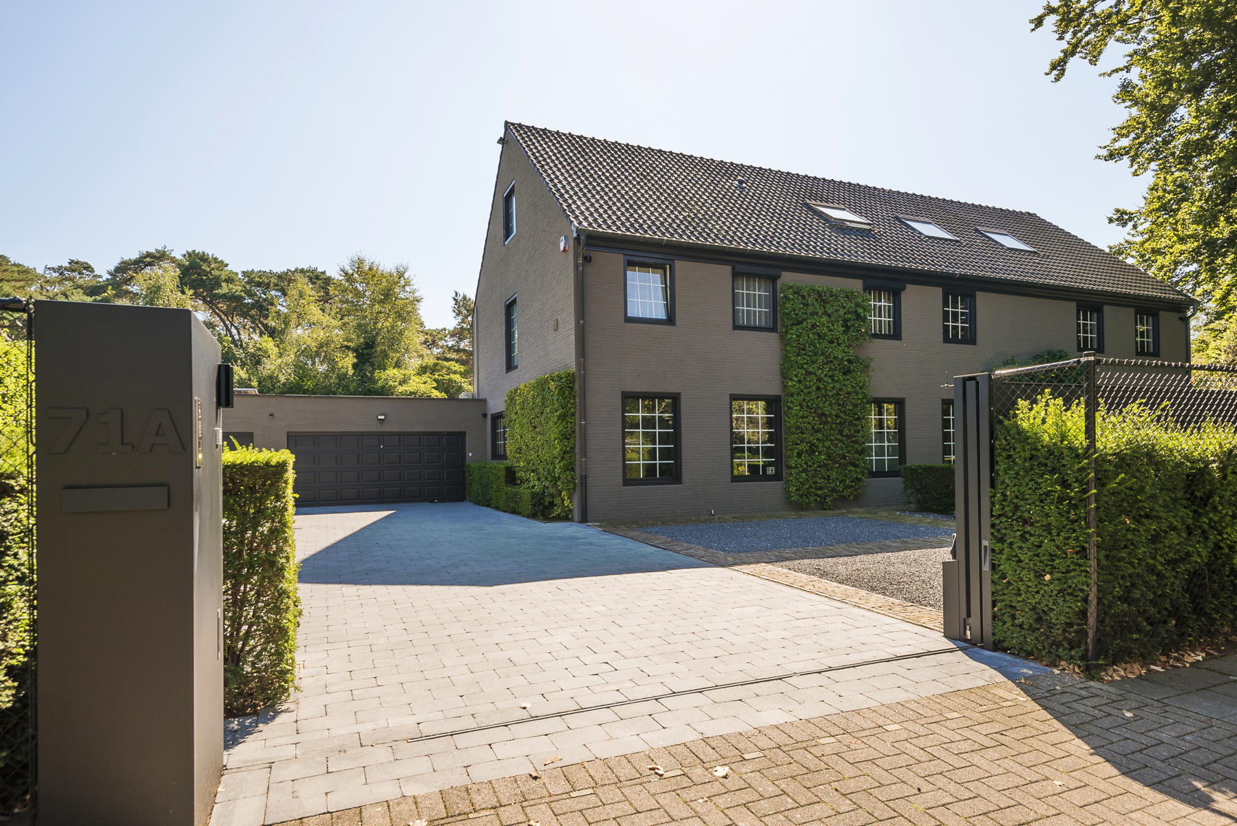 Statige villa met ruime slaapkamers op toplocatie - foto 1