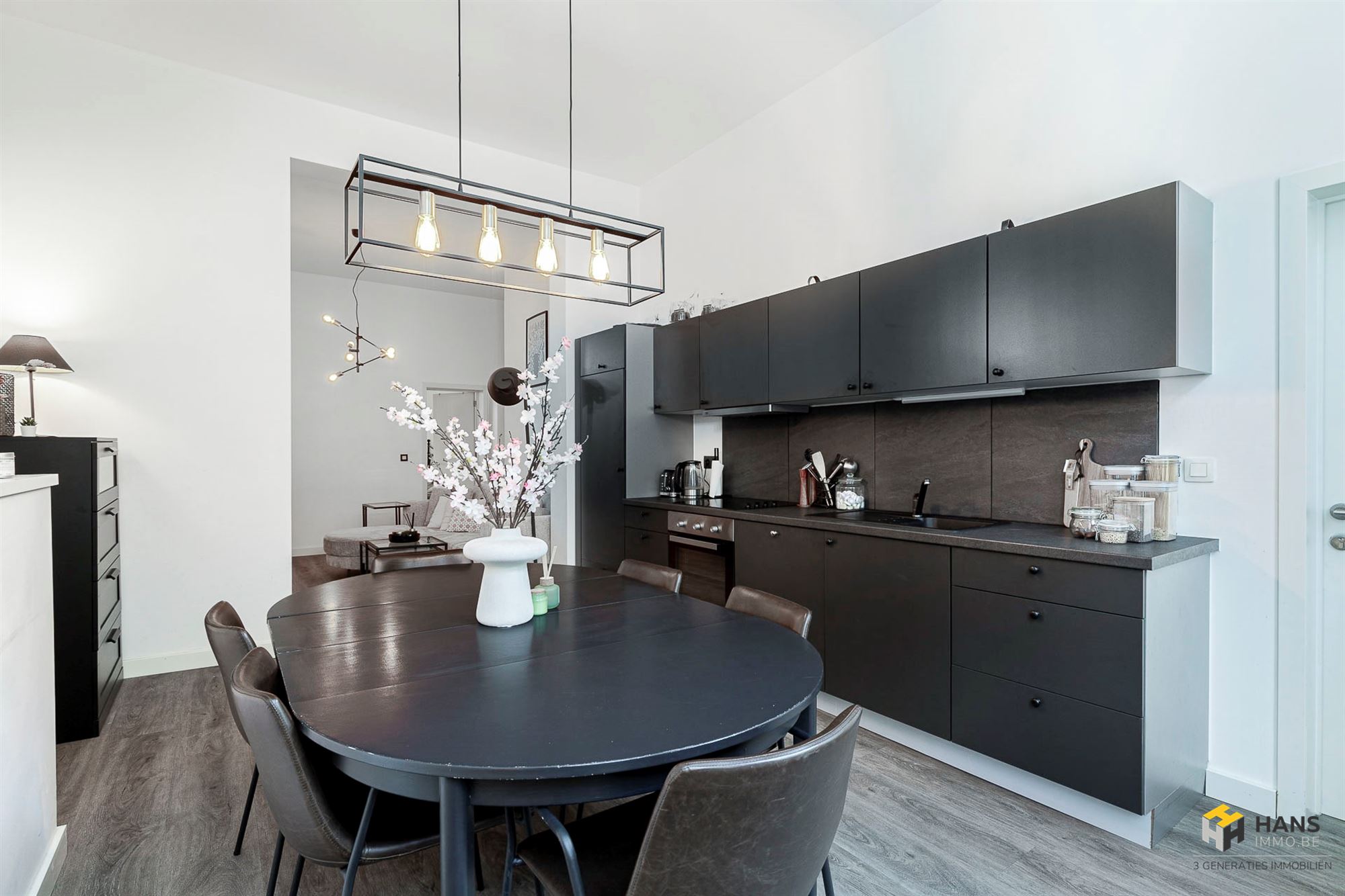 Instapklaar appartement (81 m²) met 2 slaapkamers in hartje Antwerpen (2000). - foto 5