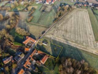 EXCLUSIEF PERCEEL VAN 1.249M² op een UNIEKE LOCATIE tussen de BEFAAMDE VOLKEGEMBERG en WOLVENBERG te  Oudenaarde.  Omringd door de PRACHTIGE...