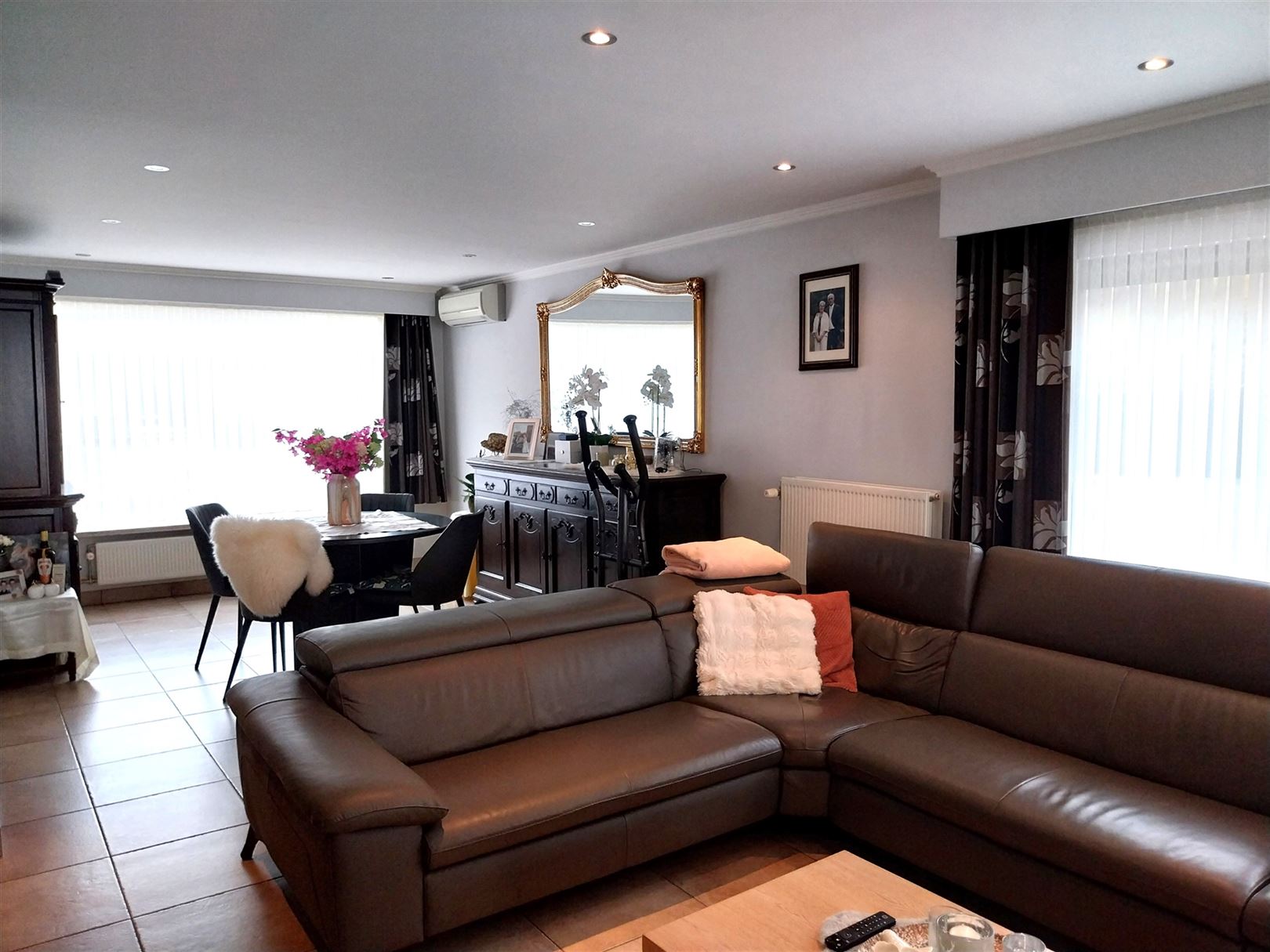 TE HUUR: Vrijstaande ruime woning met 3 slaapkamers en ruime loods! - foto 5