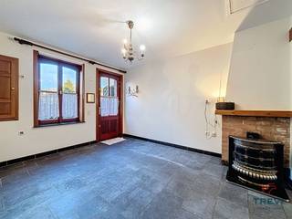 Idéalement située au coeur de Ronquières, belle maison 3 chambres offrant un joli jardin. Elle se compose d'un séjour de 28 m² vers la...