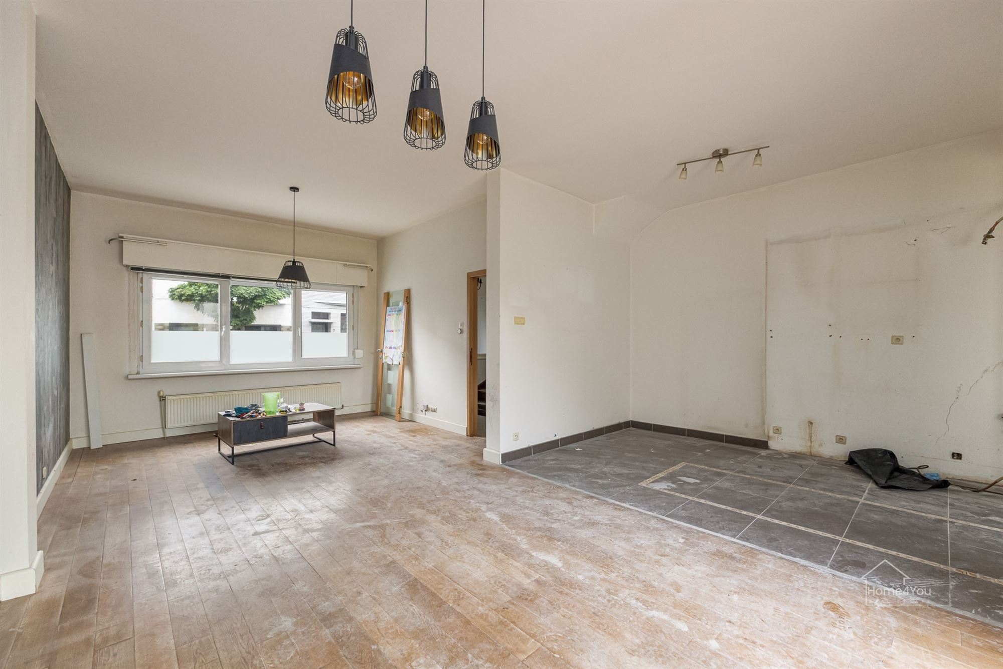 Af te werken woning met tal van mogelijkheden op een uitstekende locatie te Wilrijk - foto 4