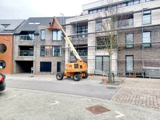 TE KOOP: staplaats in ondergrondse garage van residentie 'De Fonteine', gelegen aan het Welleplein. (centrum Welle-Denderleeuw)Toegang tot het...