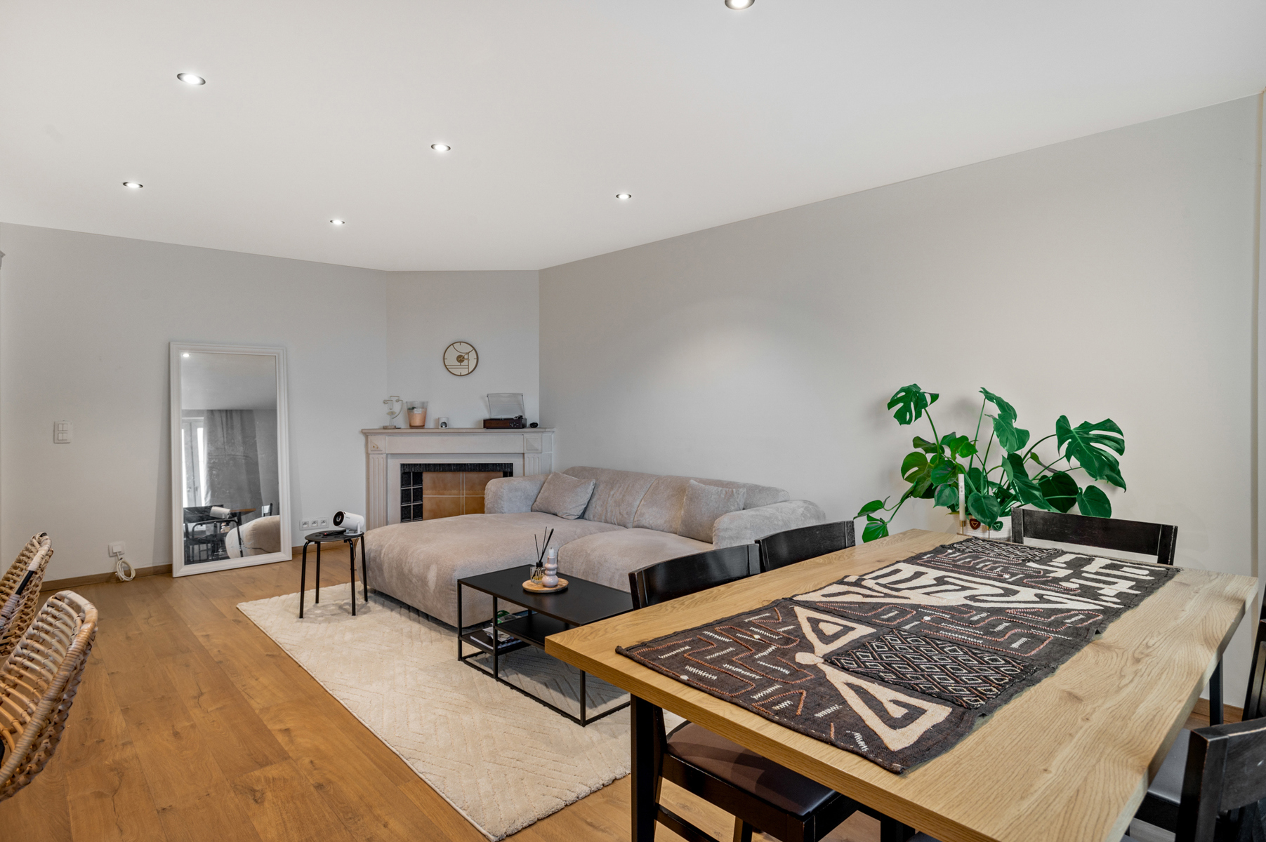 Moderne 2 slaapkamer appartement mét terras! - foto 5