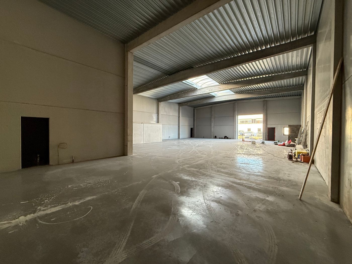 1.785 m² Nieuwbouw KMO-unit op een topligging te Evergem - foto 2