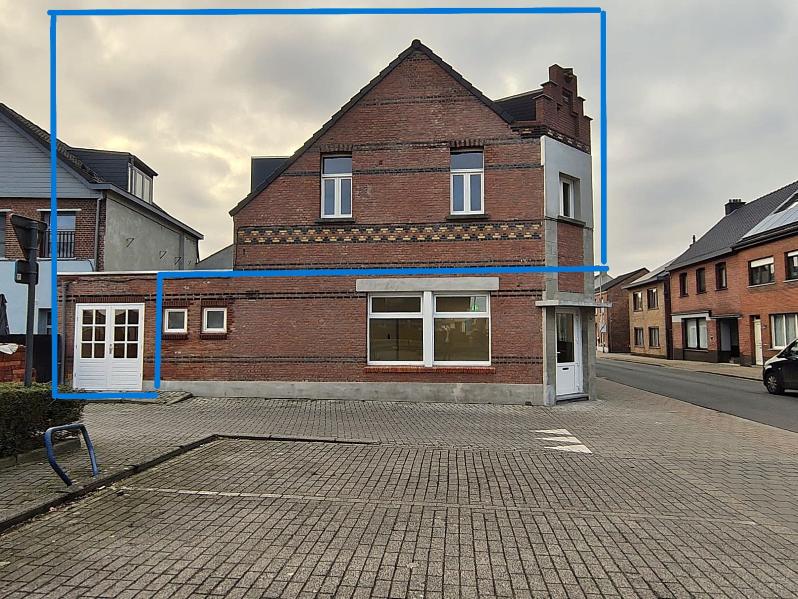Volledig gerenoveerd app 2 slk + open keuken + terras - foto 2