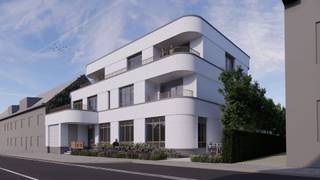 <p><span>De verkoop geschiedt onder 21% BTW op het constructie-aandeel en 12% registratierechten op het grondaandeel.</span></p><p><span>Exclusief notariskosten en aansluitingskosten van de nutsvoorzieningen.</span></p><p><span> </span></p><p><span>Grondaandeel: €160.000 + 12% = €179.200</span></p><p><span>Constructie: €725.000 + 21% = €877.250</span></p><p><span>Totaal incl. BTW en registratierechten: €1.056.450</span></p><p><span> </span></p><p><span>Schitterend lichtrijk appartement op de eerste verdieping met o.a. ruime leefruimte, ingerichte leefkeuken, berging, 2 slaapkamers, 2 badkamers en 2 ruime terrassen die achteraan uitgeven op de privatieve gemeenschappelijke tuin.</span></p><p><span>Ieder appartement beschikt er over een eigen garagebox met plaats voor twee wagens en een private kelderberging. Daarnaast is er een gemeenschappelijke fietsenberging voorzien.</span></p><p><span> </span></p><p><span>INDELING</span></p><p><span> </span></p><p><span>Inkomhal, gastentoilet met handenwasser, ruime leefruimte onderverdeeld in zit- en eetgedeelte. </span></p><p><span>Vanuit de leefruimte toegang tot de beide terrassen van 22 m² en 55 m², open leefkeuken met kookeiland.</span></p><p><span>Verder is er een masterunit met ensuite badkamer, een tweede slaapkamer met tweede ingerichte badkamer en een ruime berging met voorzienig wasmachine en droogkast.</span></p><p><span> </span></p><p><span> </span></p><p><span> </span></p>