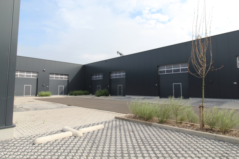 Nieuwbouwloods in Roeselare - foto 1