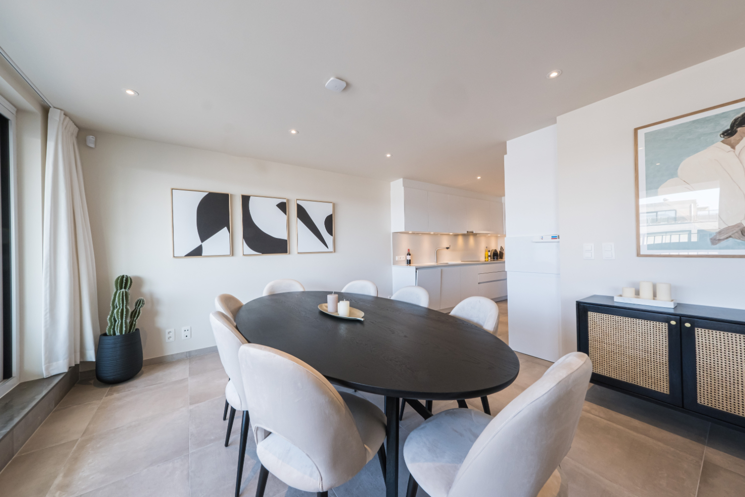 Ruim en jong appartement op centrale ligging! - foto 4