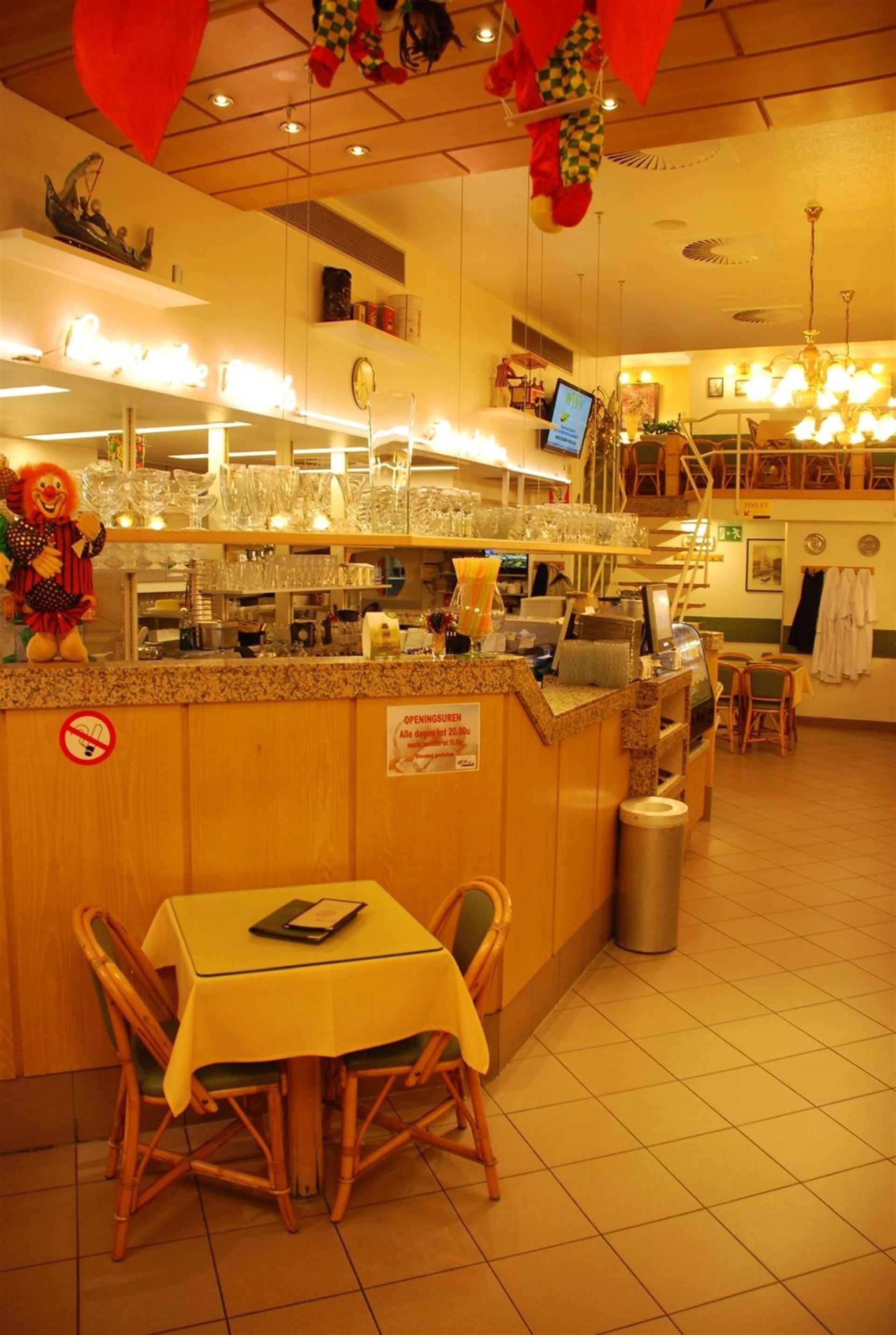 Commercial for sale in Sint-Truiden with 4 bedrooms - photo 5