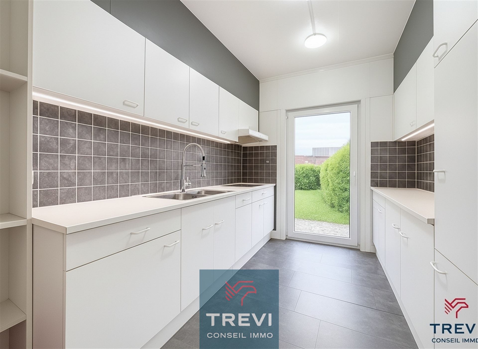 Superbe appartement 2 ch & garages - photo 5