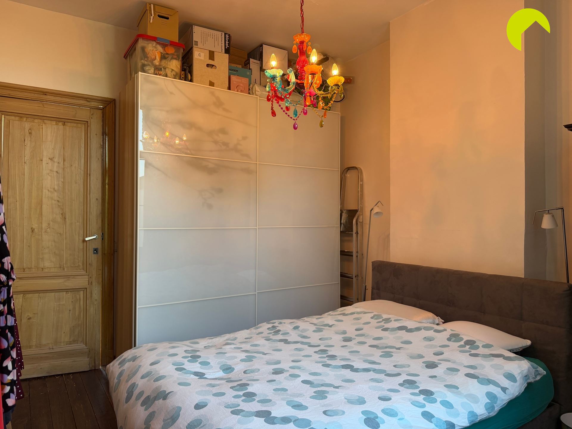 Authentiek appartement met één slaapkamer te huur - foto 5
