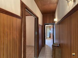 Te renoveren eengezinswoning op rustige locatie, pal in centrum Borgloon Deze woning treffen we aan te Klappoel, een rustige locatie, midden in het...