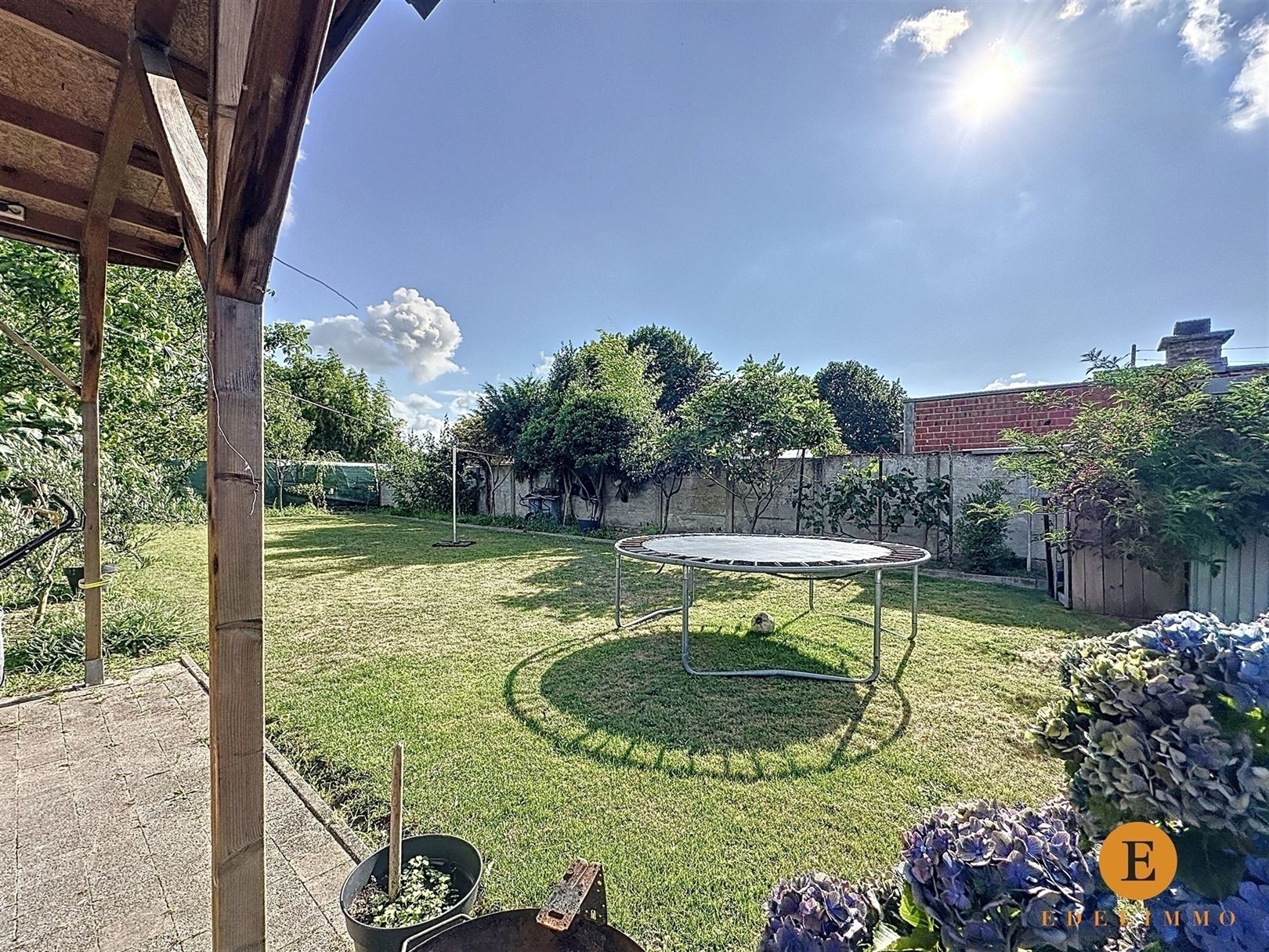 Instapklare en ruime OB met ruime tuin en 6 slaapkamers. - foto 4