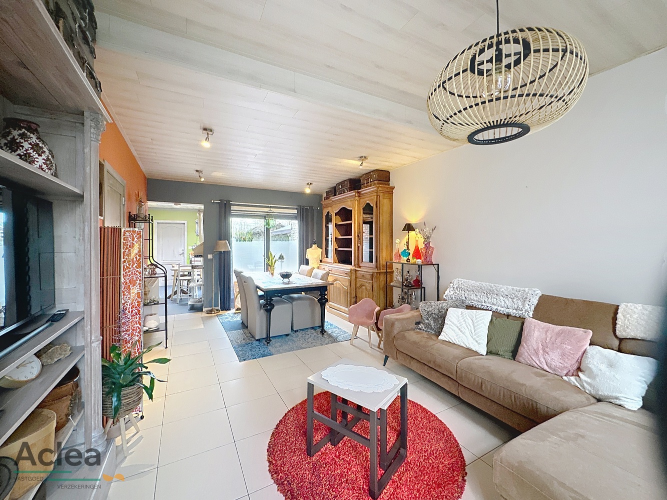 Charmante dorpswoning met 3 slpks en garage - foto 2