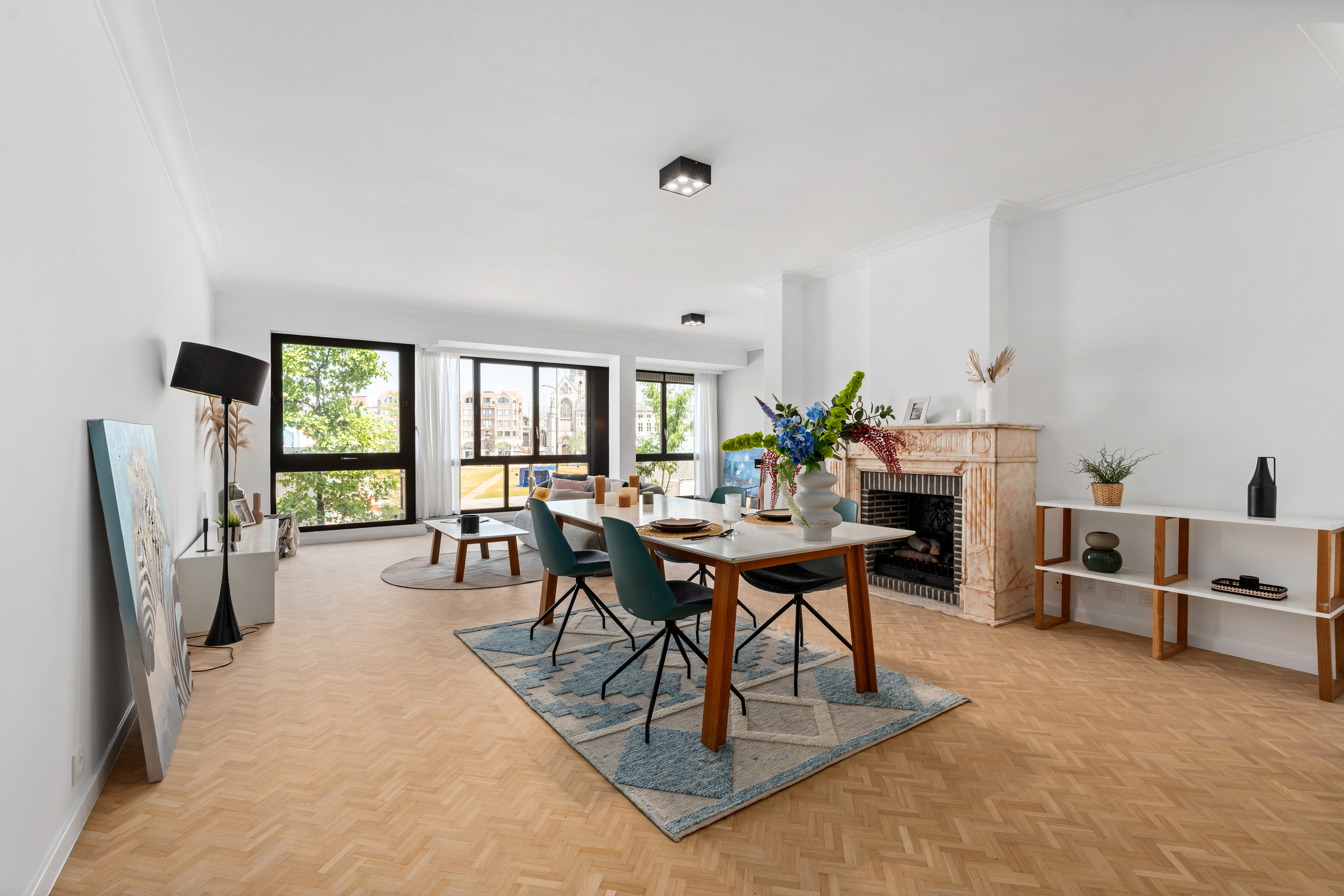 Gerenoveerd luxueus 2-slaapkamerappartement op toplocatie - foto 5