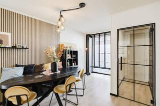 Alweer VERKOCHT op 1e BEZOEKDAG. Contacteer JARI WANTE 0470 211 482 voor een gratis schatting en vrijblijvend gesprek.Deze gezellige woning werd...