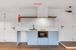 Deze gezellige en comfortabele woonst op de gelijkvloerse verdieping maakt deel uit van een authentiek gebouw met mooie uitstraling dat in...