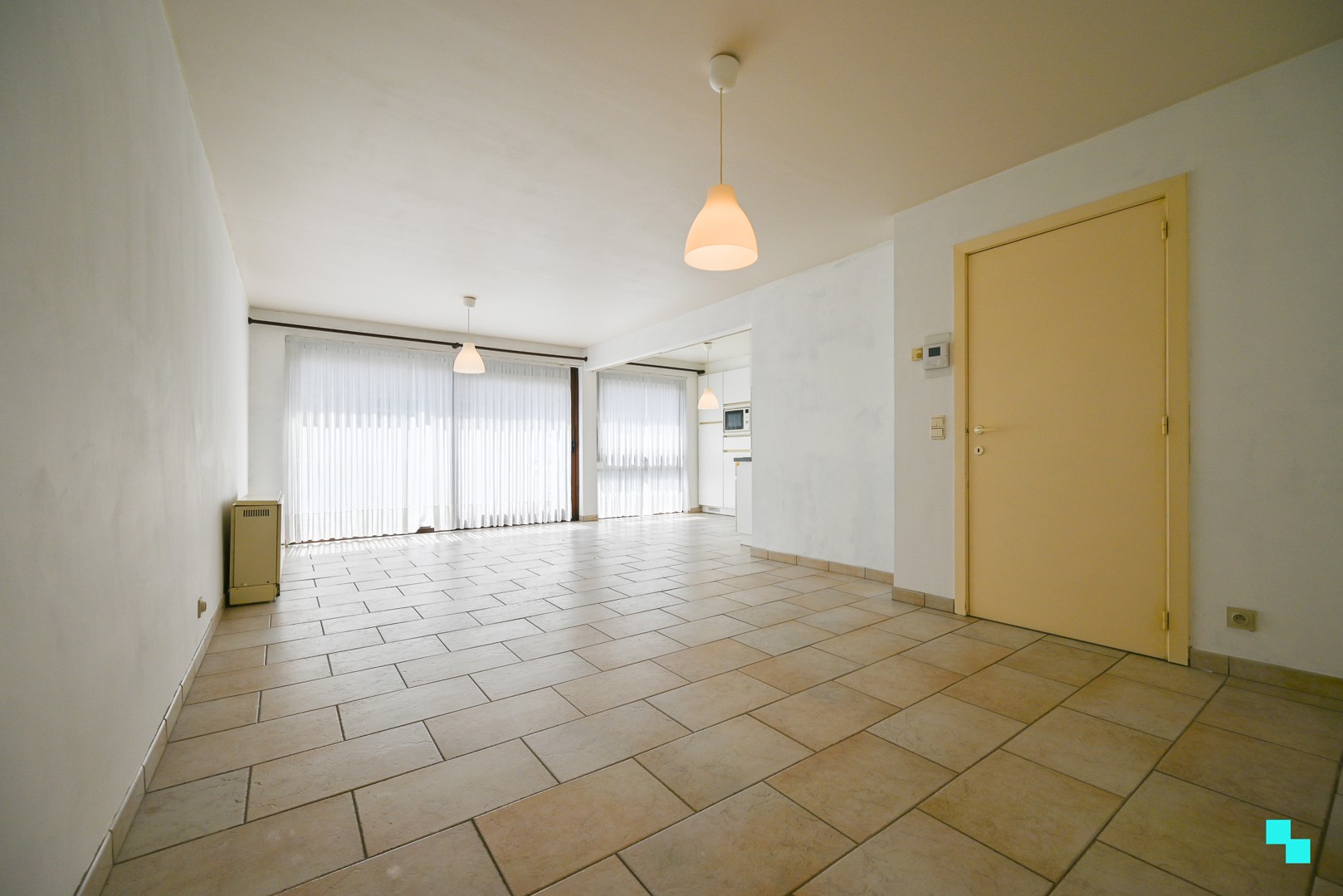 Energiezuinig op te frissen appartement te Melkmarkt, Izegem - foto 3