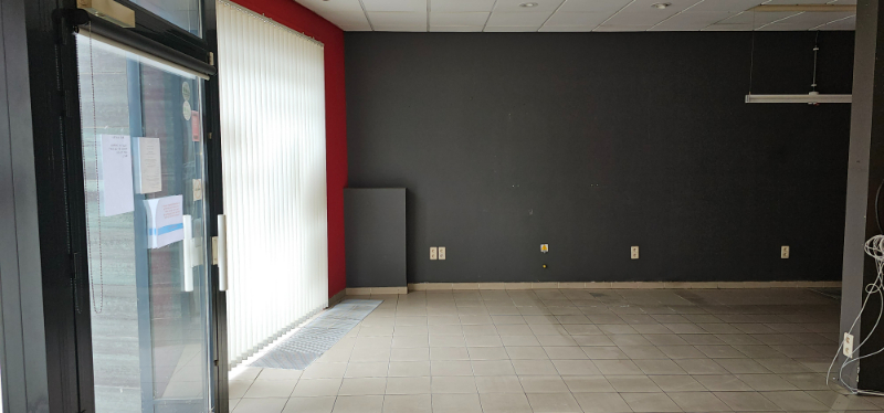 Winkel/kantoorpand te Wondelgem centrum - foto 3