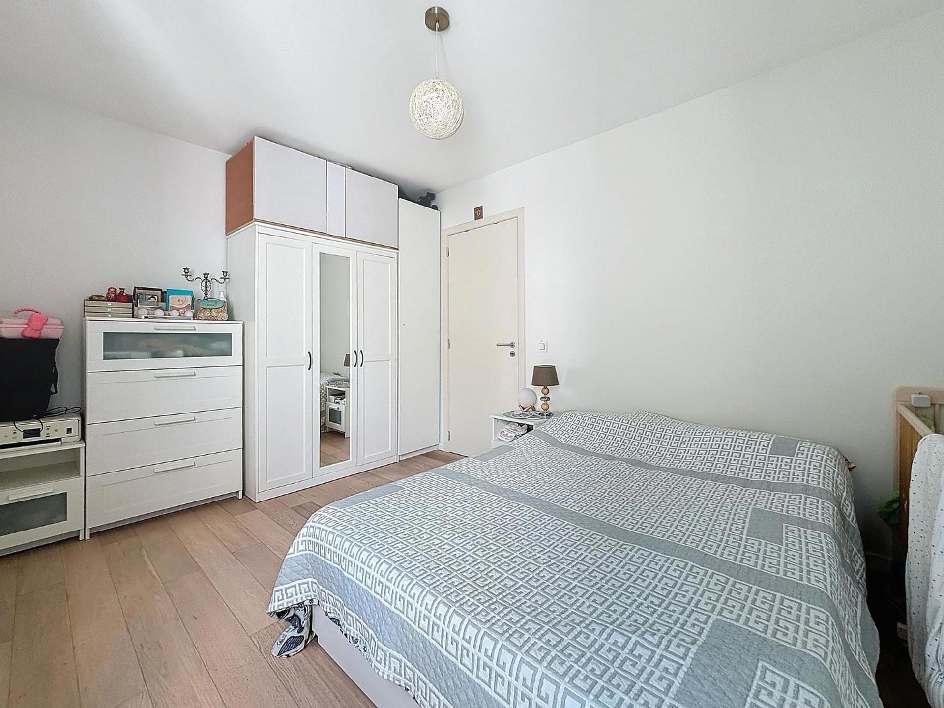 Mooi appartement met twee slk in een klein flatgebouw - foto 5