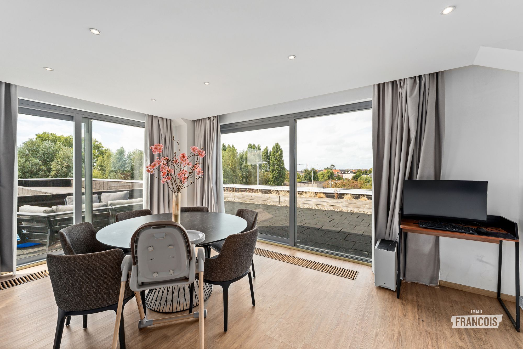 Apartment for sale in Blankenberge with 3 bedrooms - photo 5