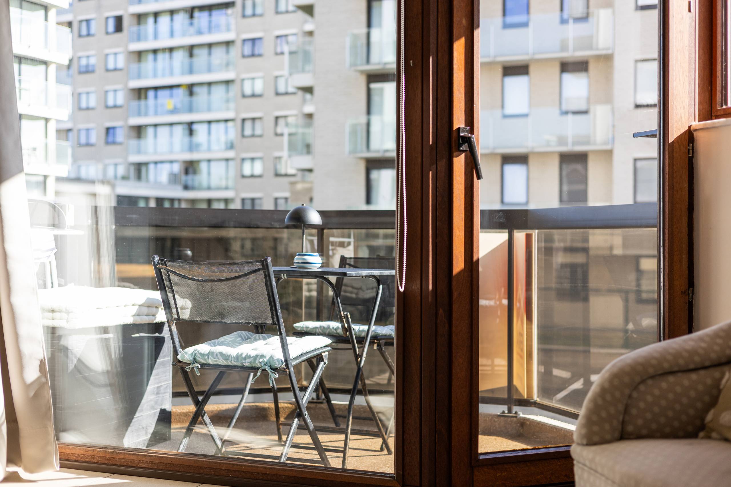 Instapklare studio met terras te koop in De Panne! - foto 5