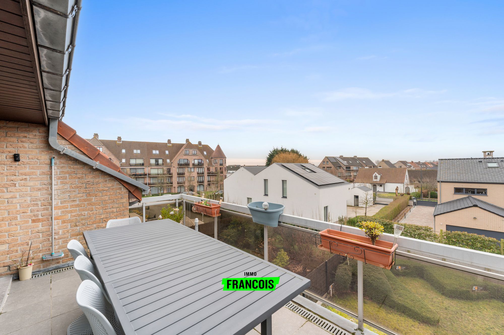 3-slaapkamer appartement te koop te De Haan! - foto 2