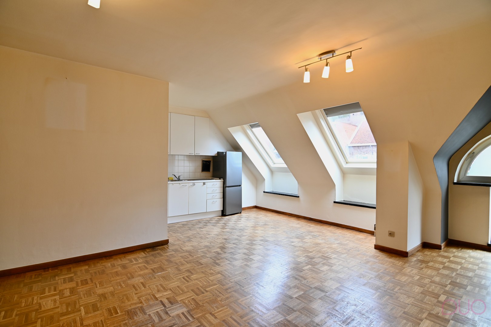 Apartment for sale in Sint-Truiden with 1 bedroom - photo 4