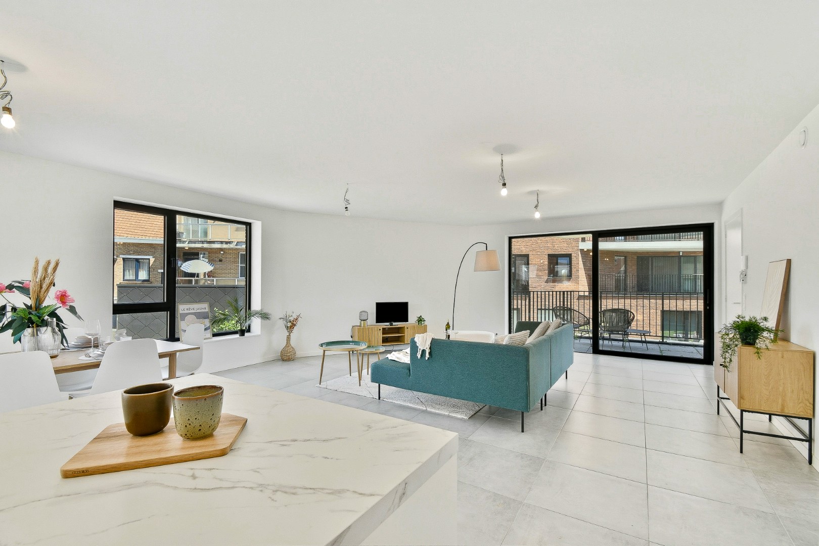 Stijlvol en energiezuinig wonen in hartje Gistel - foto 4