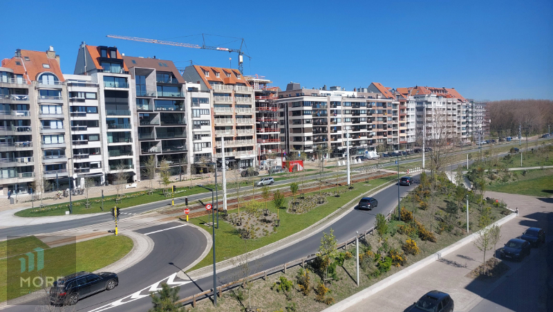 Gezellig, groot woonappartement met open zicht omgeving Heldenplein - foto 4