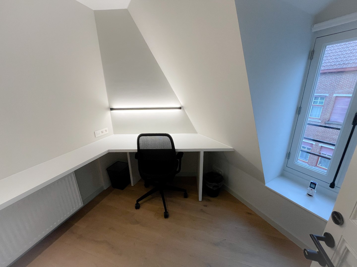 Commercial à louer à Bruges - photo 5