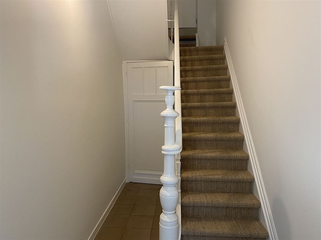 Duplex appartement in het centrum van 's-Gravenwezel - foto 2