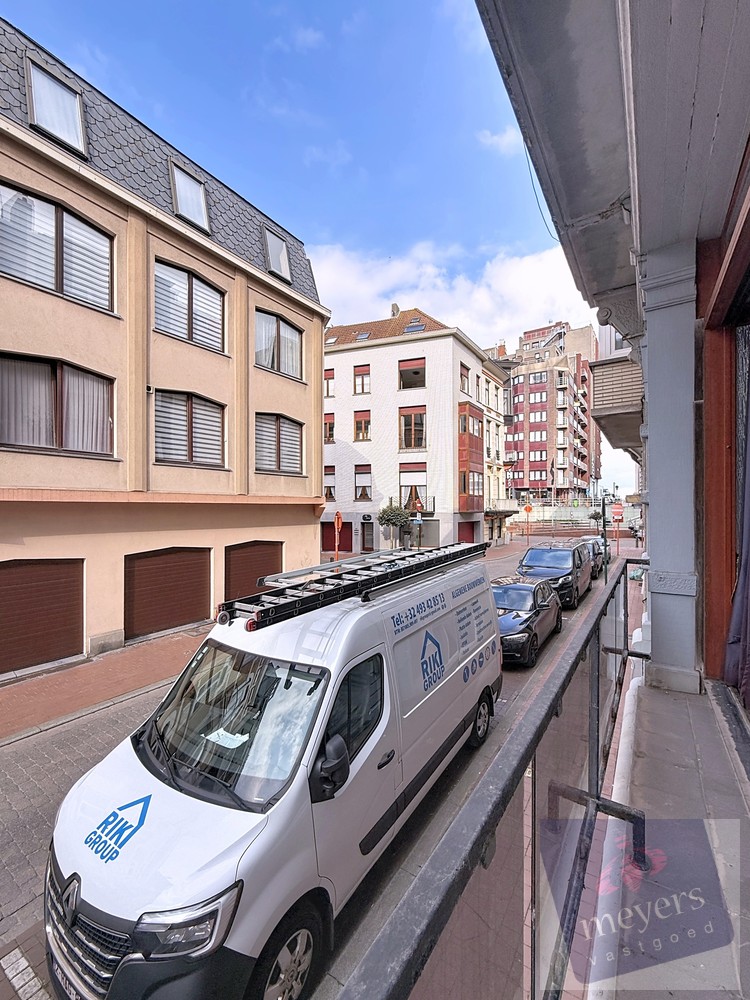 Instapklare studio met balkon in hartje Blankenberge - foto 4