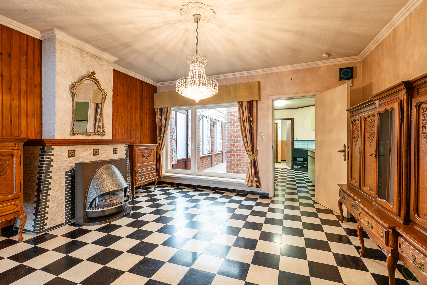 Ruime woning met een gunstige ligging te Eeklo! - foto 3