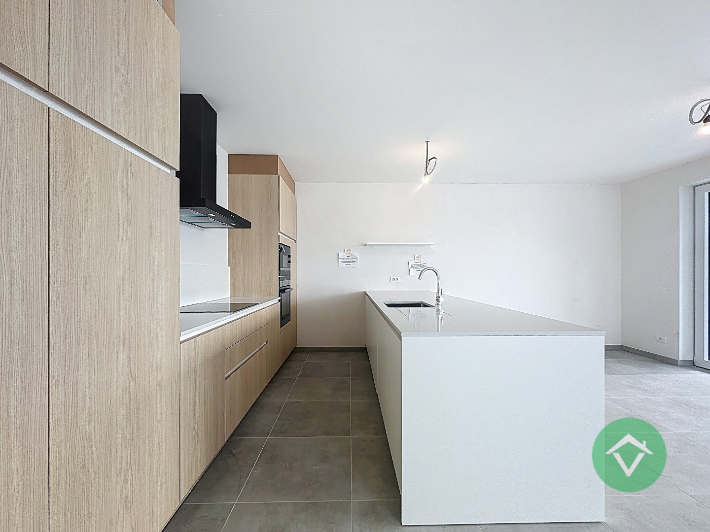 Wonen nabij jachthaven en zee - ruim appartement met terras en drie slaapkamers - foto 3